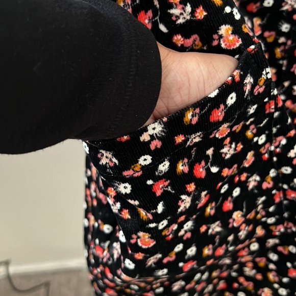 Jumpsuit - Picture 3 of 5